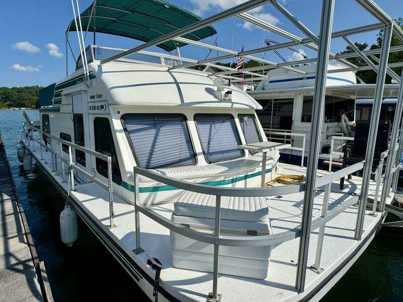 Summer Breeze 37ft Gibson Yacht For Sale Summer Breeze 37ft Gibson Yacht For Sale
