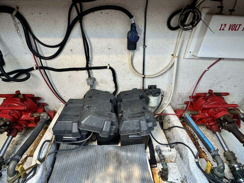 Summer Breeze 37ft Gibson Yacht For Sale Summer Breeze 37ft Gibson Yacht For Sale