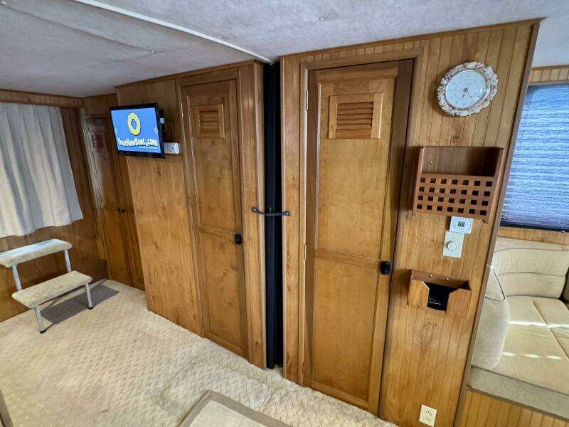 Summer Breeze 37ft Gibson Yacht For Sale Summer Breeze 37ft Gibson Yacht For Sale