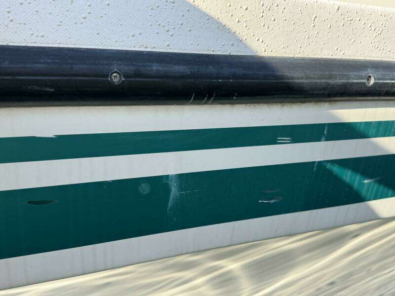 Summer Breeze 37ft Gibson Yacht For Sale Summer Breeze 37ft Gibson Yacht For Sale