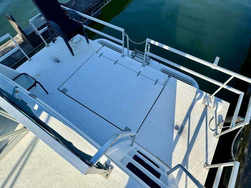 Summer Breeze 37ft Gibson Yacht For Sale Summer Breeze 37ft Gibson Yacht For Sale