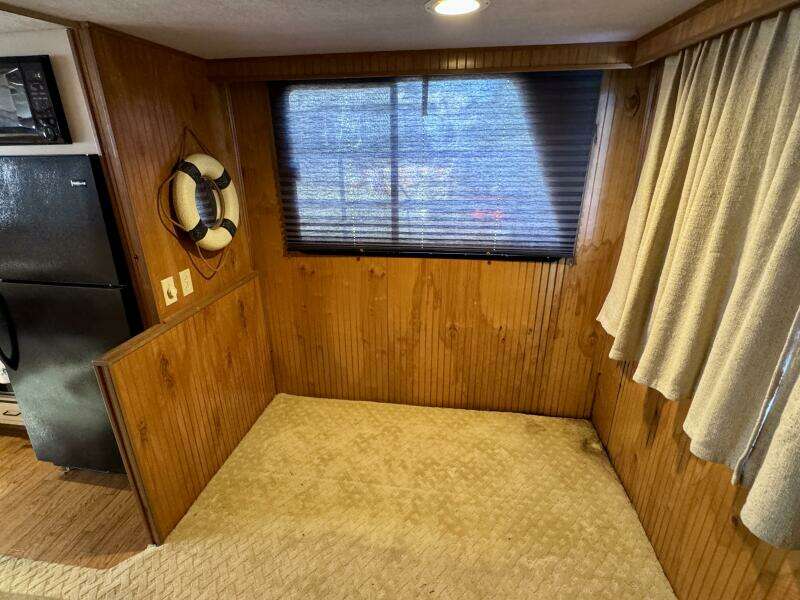 Summer Breeze 37ft Gibson Yacht For Sale Summer Breeze 37ft Gibson Yacht For Sale