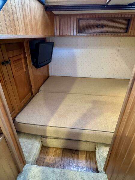 Summer Breeze 37ft Gibson Yacht For Sale Summer Breeze 37ft Gibson Yacht For Sale