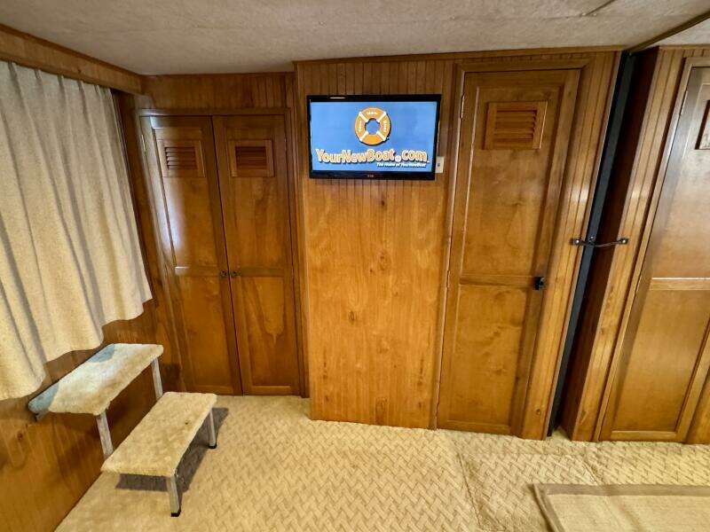 Summer Breeze 37ft Gibson Yacht For Sale Summer Breeze 37ft Gibson Yacht For Sale