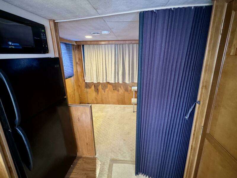 Summer Breeze 37ft Gibson Yacht For Sale Summer Breeze 37ft Gibson Yacht For Sale