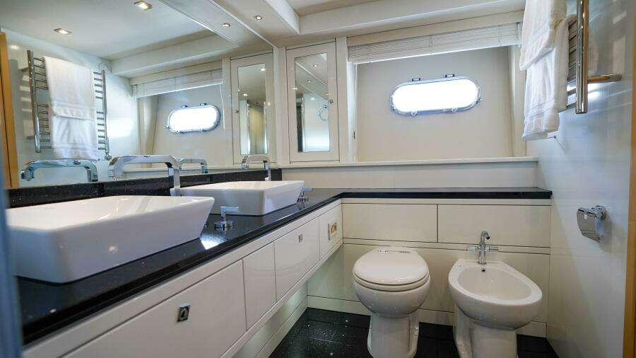 Funseeker 88ft Sunseeker Yacht For Sale