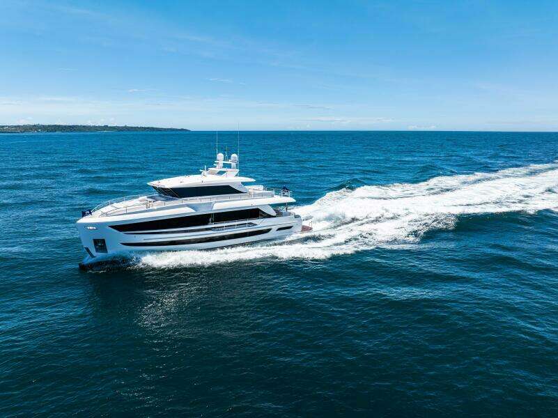 Horizon FD80 Hull 17