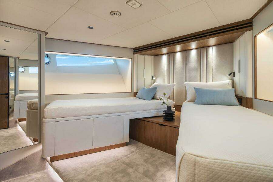 Horizon FD80 Hull 17