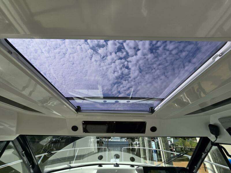 Shamrock 26ft Jeanneau Yacht For Sale