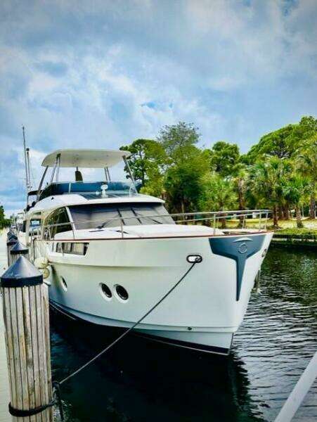 Cay Dreamer 48ft Greenline Yacht For Sale