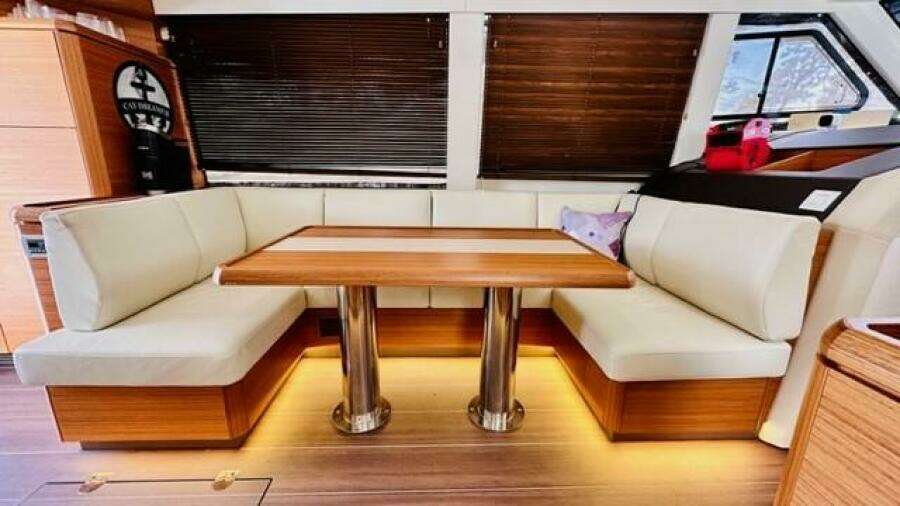 Cay Dreamer 48ft Greenline Yacht For Sale