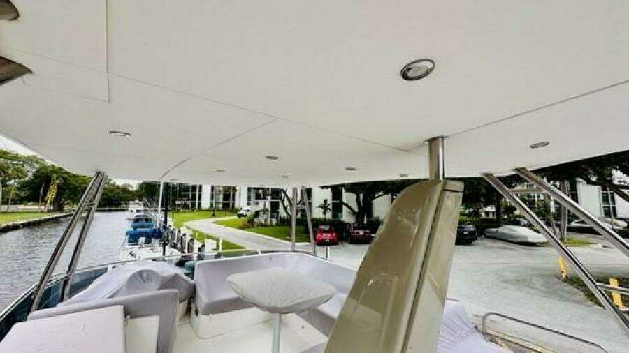 Cay Dreamer 48ft Greenline Yacht For Sale