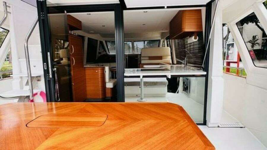 Cay Dreamer 48ft Greenline Yacht For Sale