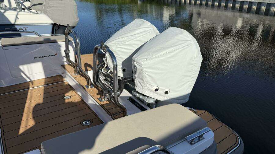28ft Axopar Yacht For Sale