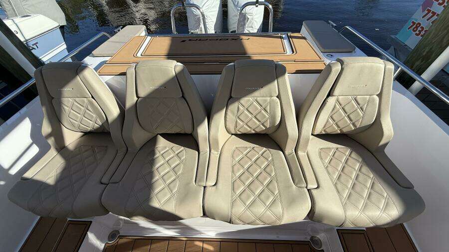 28ft Axopar Yacht For Sale