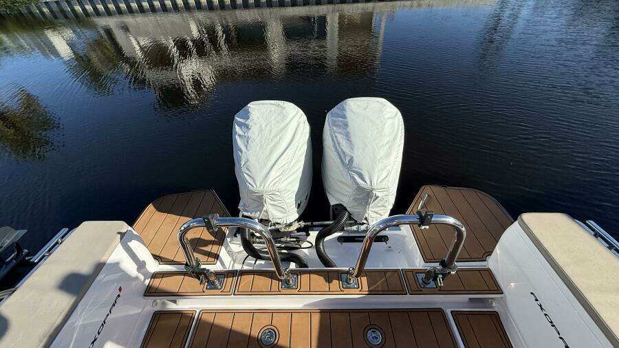 28ft Axopar Yacht For Sale