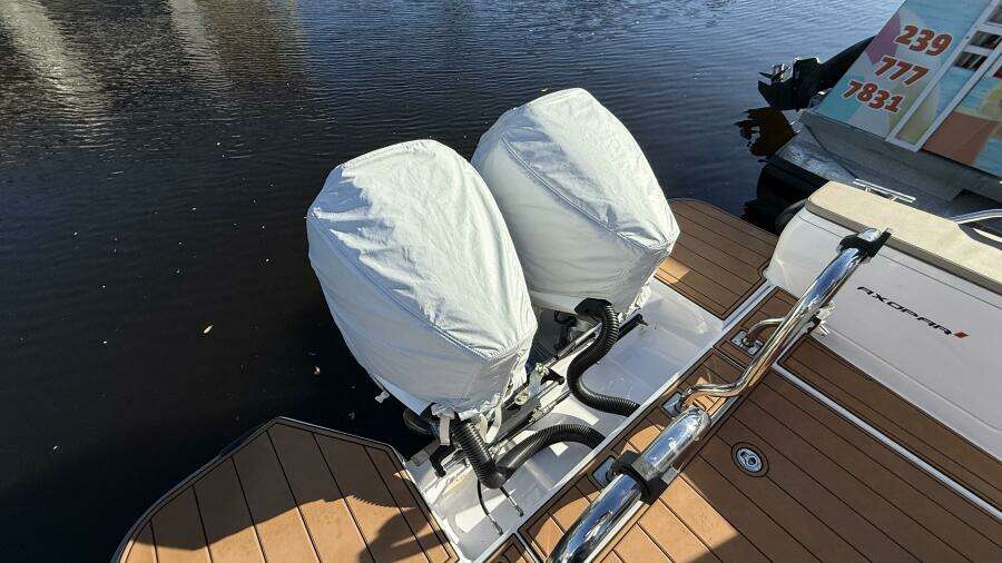 28ft Axopar Yacht For Sale