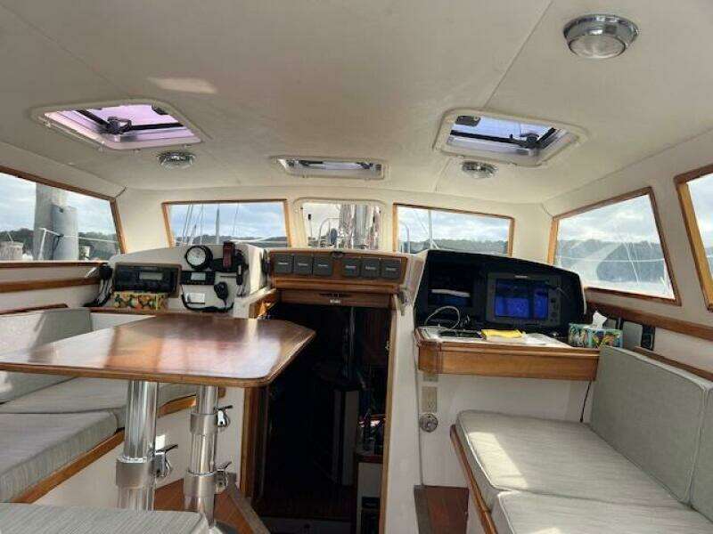 Tumblehome 51ft Little Harbor Yacht For Sale