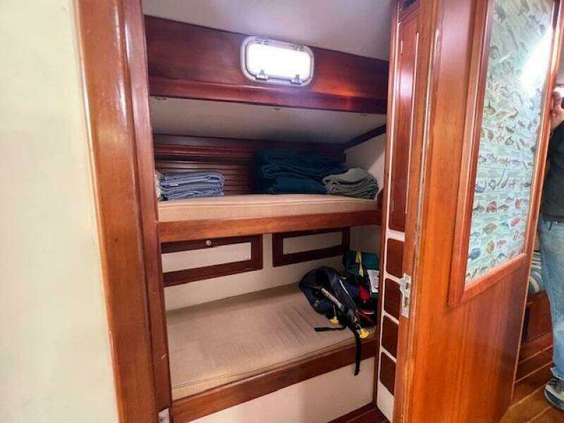 Tumblehome 51ft Little Harbor Yacht For Sale
