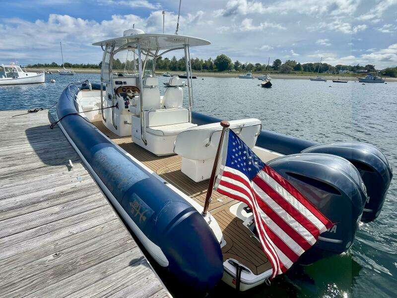 Charlie T  30ft Hunt Yachts Yacht For Sale