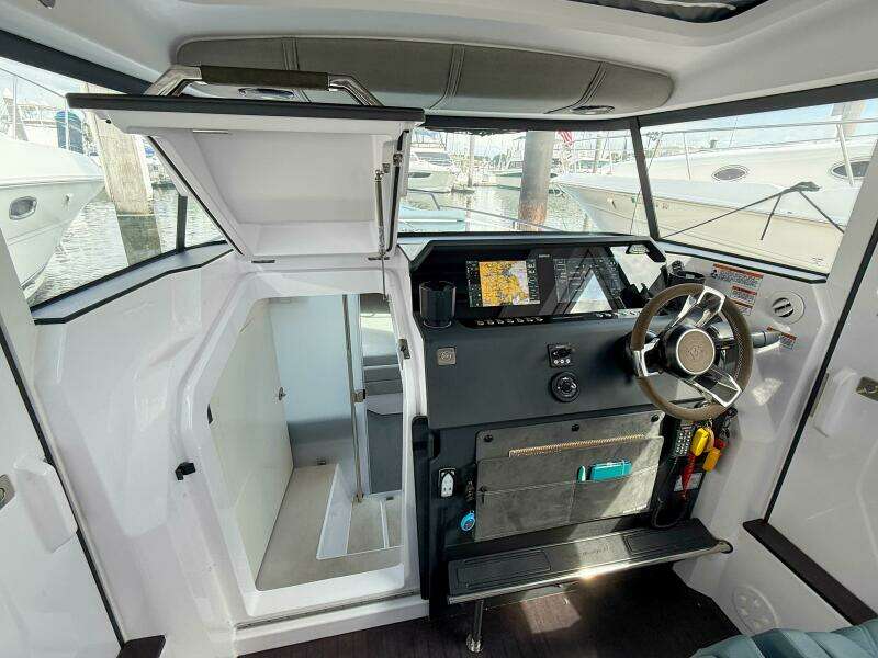 Maverick 37ft Axopar Yacht For Sale