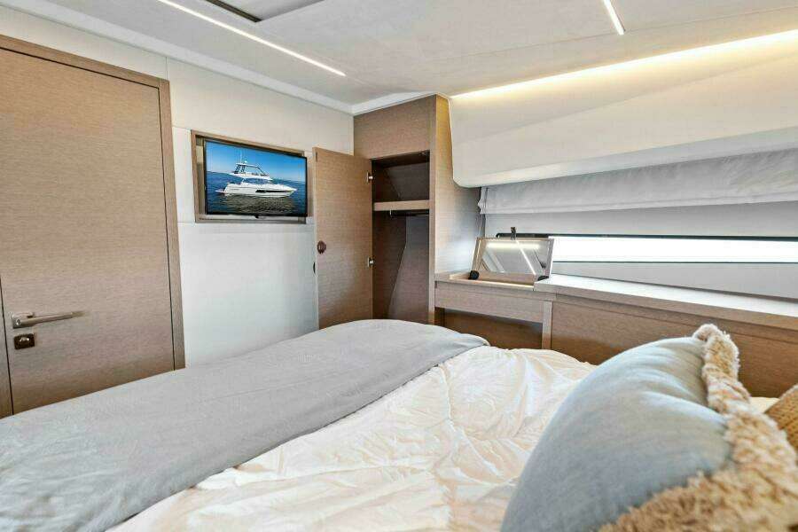 Galati Yacht Sales Trade  46ft Prestige Yacht For Sale