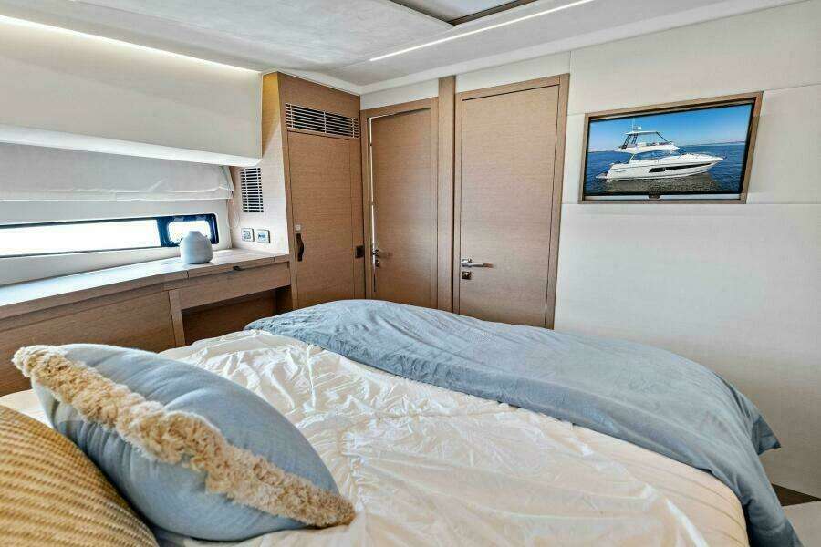 Galati Yacht Sales Trade  46ft Prestige Yacht For Sale