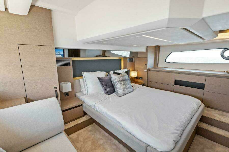 Galati Yacht Sales Trade  46ft Prestige Yacht For Sale