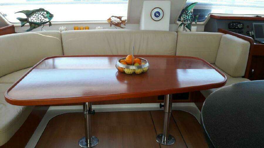 Fabuloso 47ft Leopard Yacht For Sale