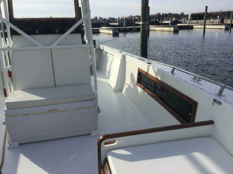 Legend 28ft Custom Yacht For Sale