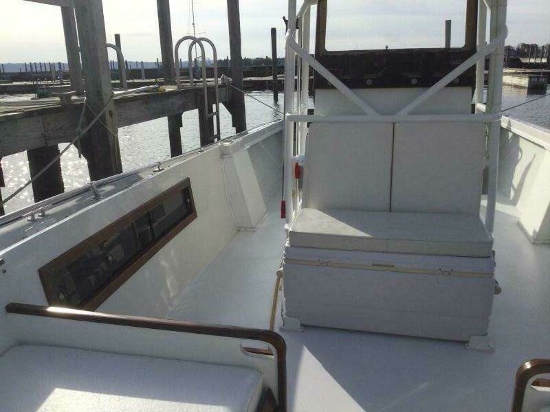 Legend 28ft Custom Yacht For Sale