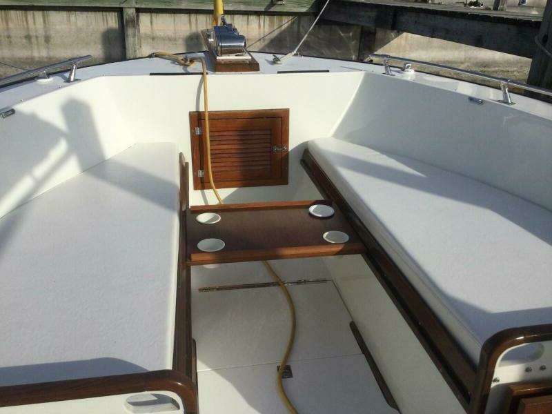 Legend 28ft Custom Yacht For Sale