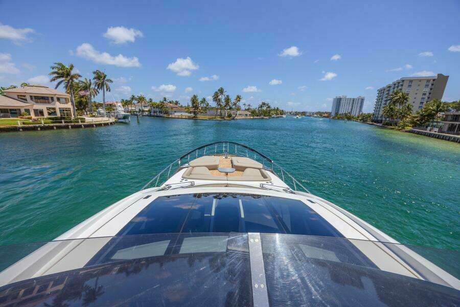 NO TIME TO DIE 80ft Azimut Yacht For Sale