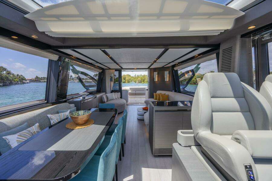 NO TIME TO DIE 80ft Azimut Yacht For Sale