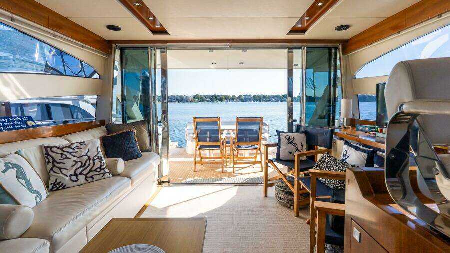 Balliamo 55ft Uniesse Yacht For Sale