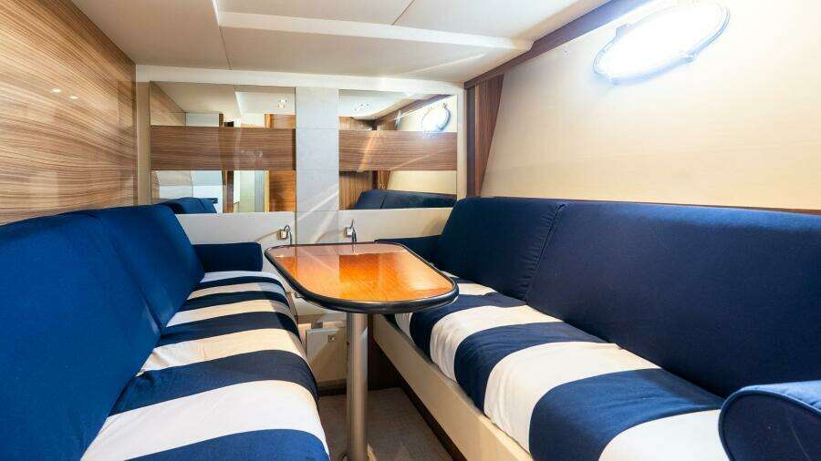 Balliamo 55ft Uniesse Yacht For Sale