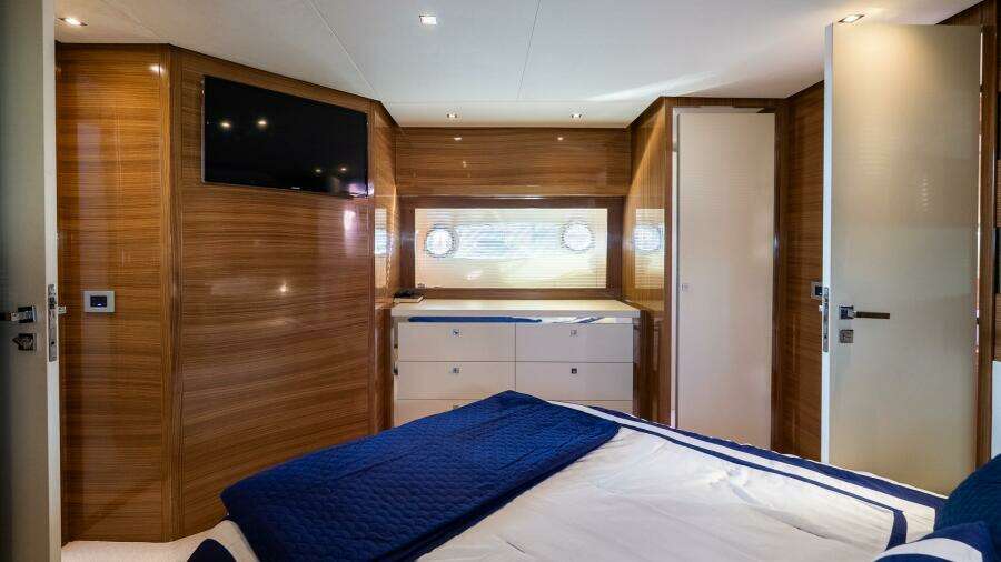 Balliamo 55ft Uniesse Yacht For Sale