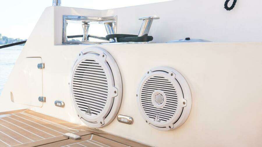 Balliamo 55ft Uniesse Yacht For Sale