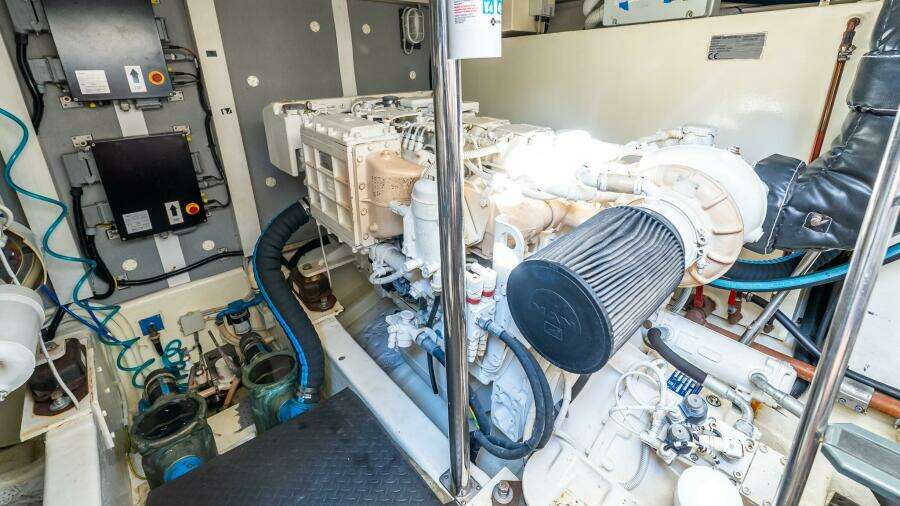 Balliamo 55ft Uniesse Yacht For Sale