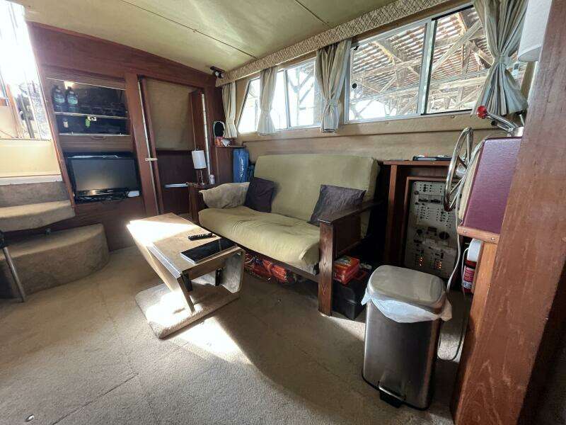 35ft Sea Ray Yacht For Sale