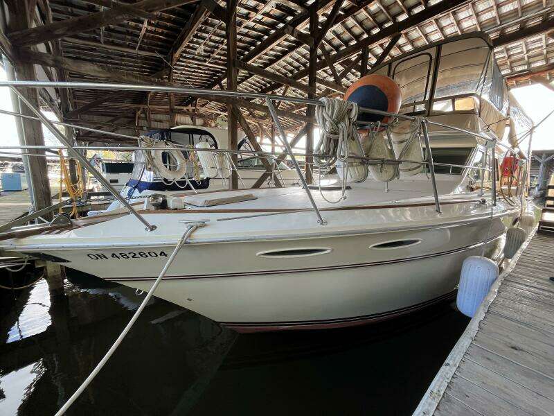 35ft Sea Ray Yacht For Sale