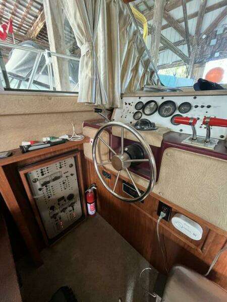 35ft Sea Ray Yacht For Sale