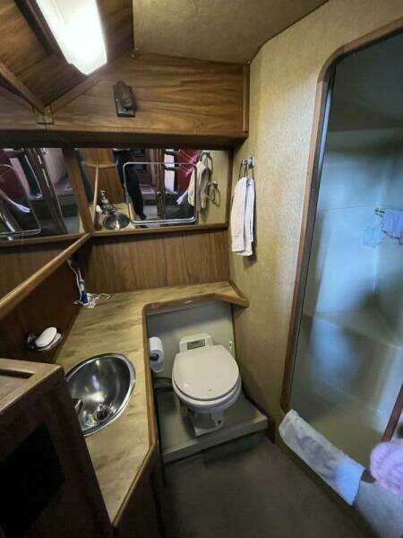 35ft Sea Ray Yacht For Sale