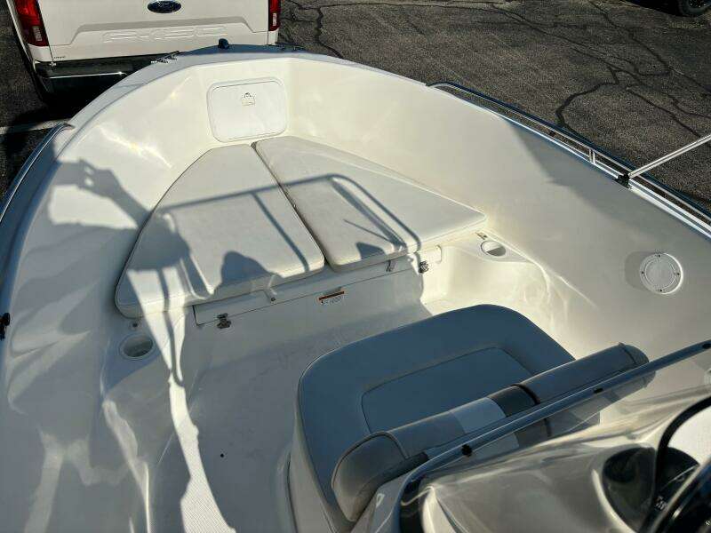 18ft Wellcraft Yacht For Sale