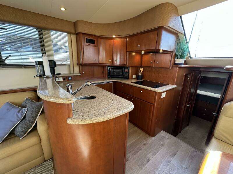 45ft Silverton Yacht For Sale