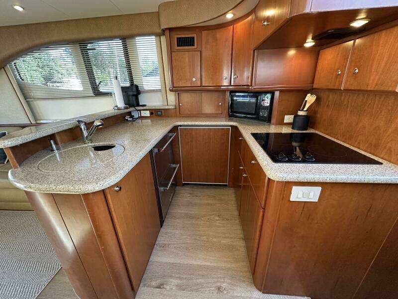45ft Silverton Yacht For Sale