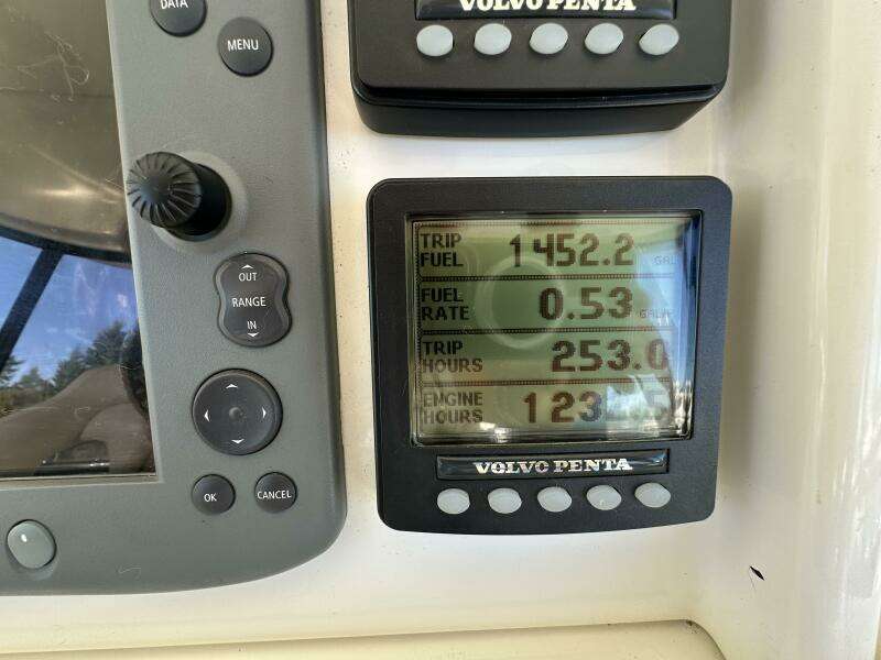 45ft Silverton Yacht For Sale