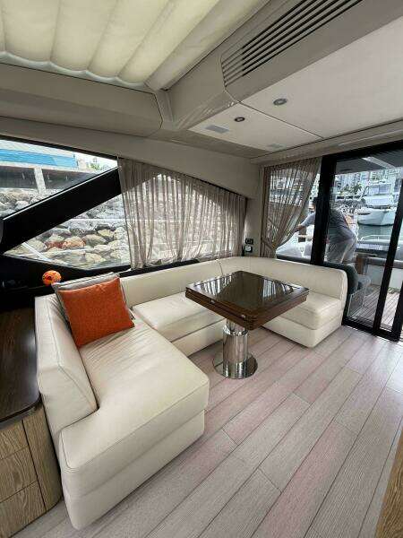 60ft Azimut Yacht For Sale