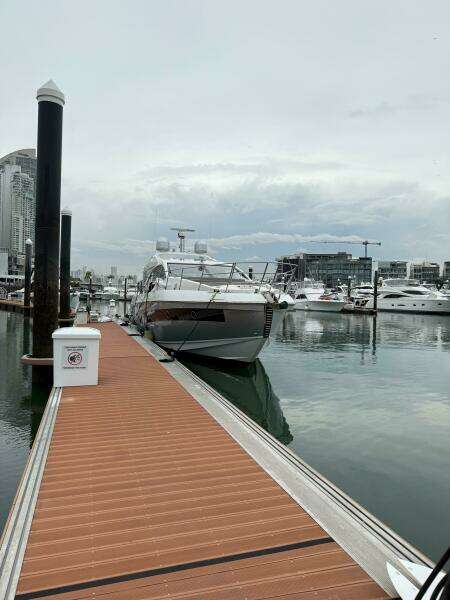 60ft Azimut Yacht For Sale