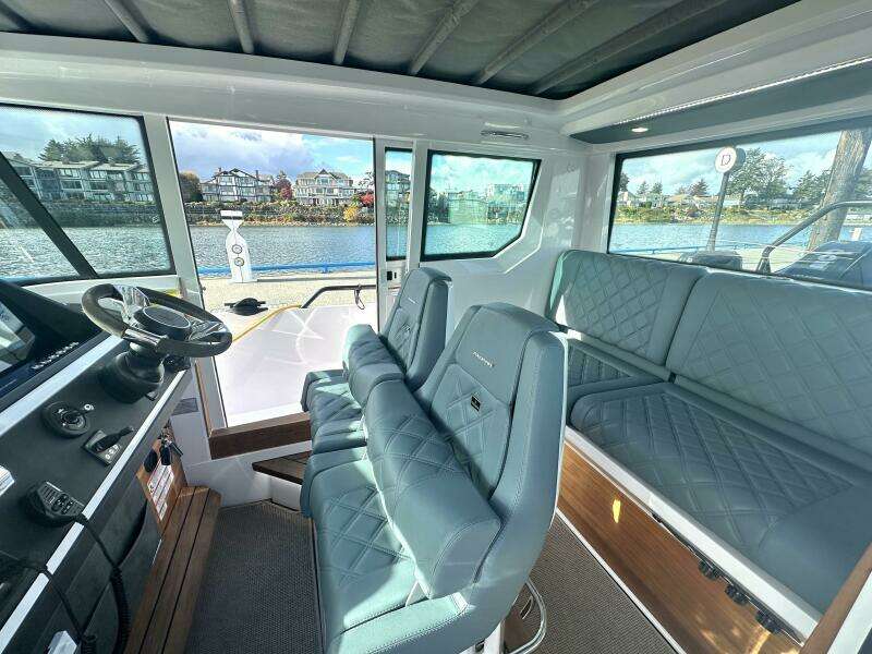 28ft Axopar Yacht For Sale